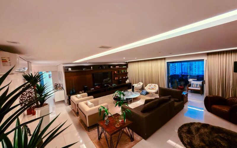 WhatsApp Image 2025-10-24 at 15.08.59 (1)