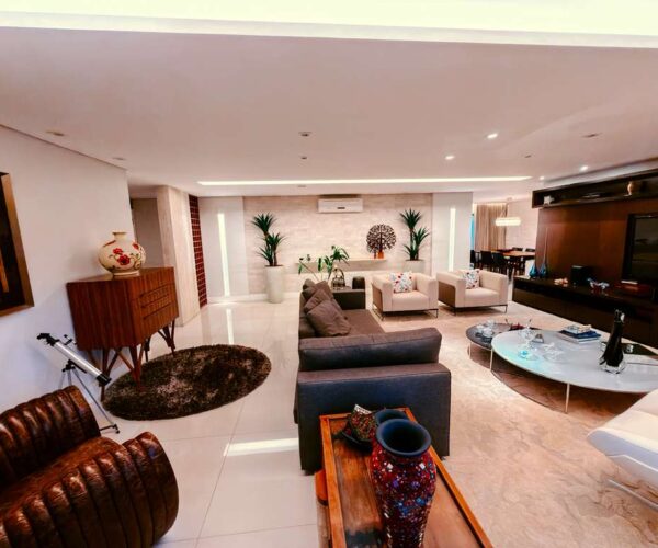 WhatsApp Image 2025-10-24 at 15.09.00