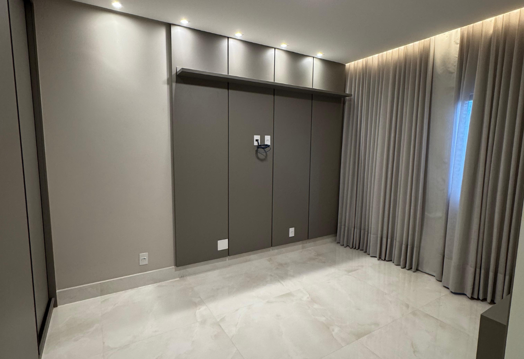 CASA 09 FT 18